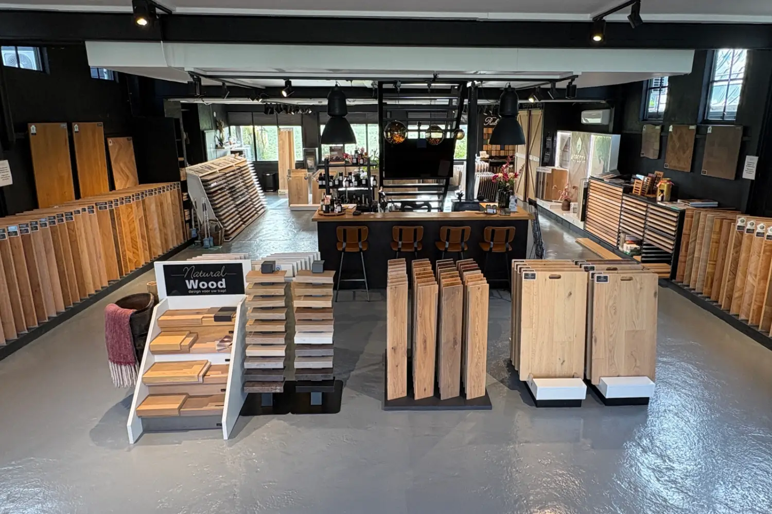 Viks vloeren Driemond (Amsterdam ZO) showroom